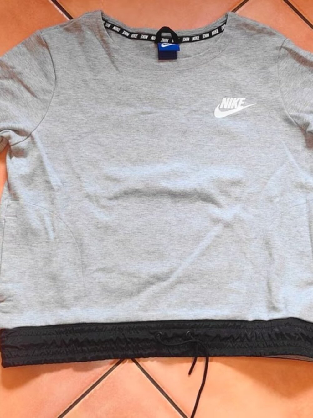 Nike Sportswear Advance 15 Crewneck Sweatshirt — Heather Gray, Size L